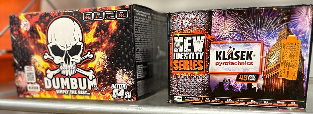 Wyrzutnie fajerwerkowe w sklepie stacjonarnym
